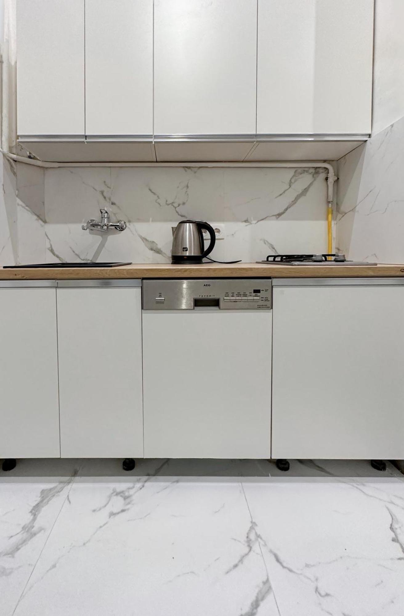 Teodora Square Apartments Площа Святого Теодора ลวีฟ ภายนอก รูปภาพ