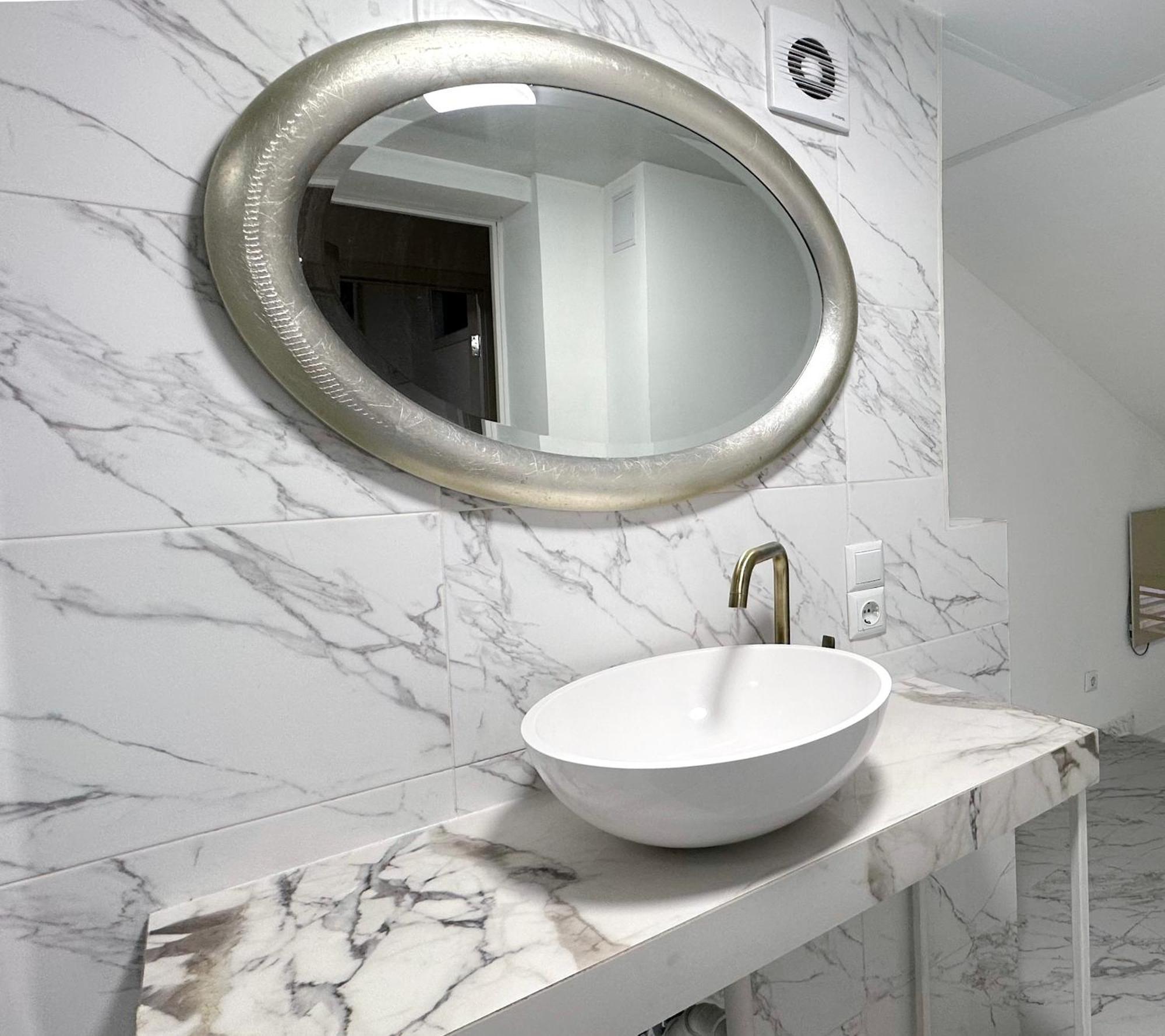 Teodora Square Apartments Площа Святого Теодора ลวีฟ ภายนอก รูปภาพ